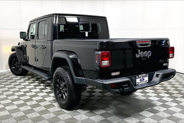 used 2023 Jeep Gladiator car, priced at $34,941