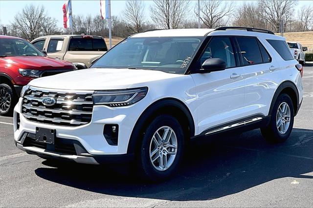 new 2025 Ford Explorer car, priced at $44,105