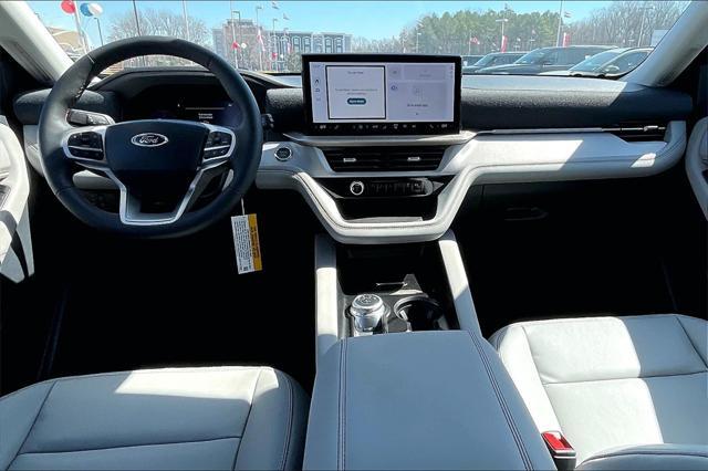 new 2025 Ford Explorer car, priced at $44,105