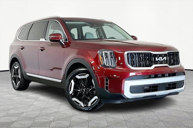 used 2023 Kia Telluride car, priced at $39,491