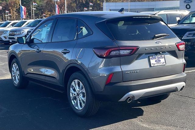 new 2025 Ford Escape car, priced at $29,140