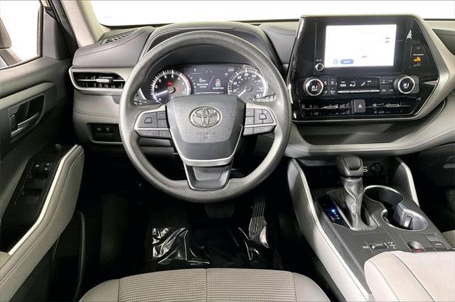 used 2023 Toyota Highlander car, priced at $34,641