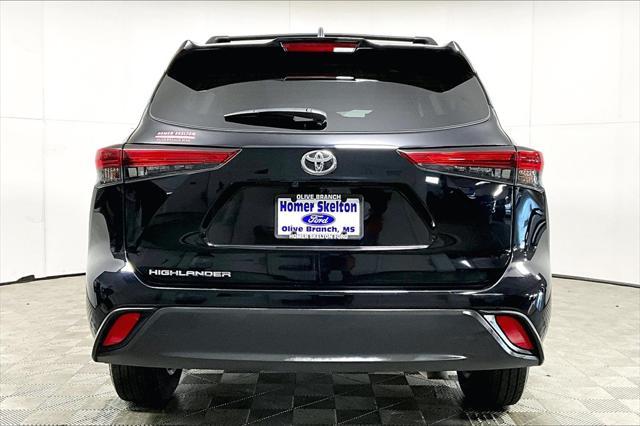 used 2023 Toyota Highlander car, priced at $34,641