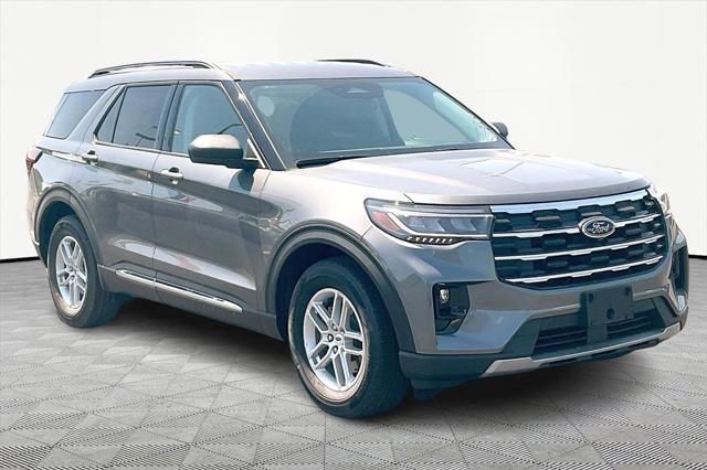 new 2025 Ford Explorer car, priced at $43,710