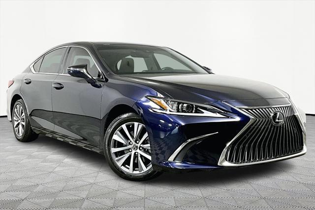 used 2020 Lexus ES 350 car, priced at $33,841