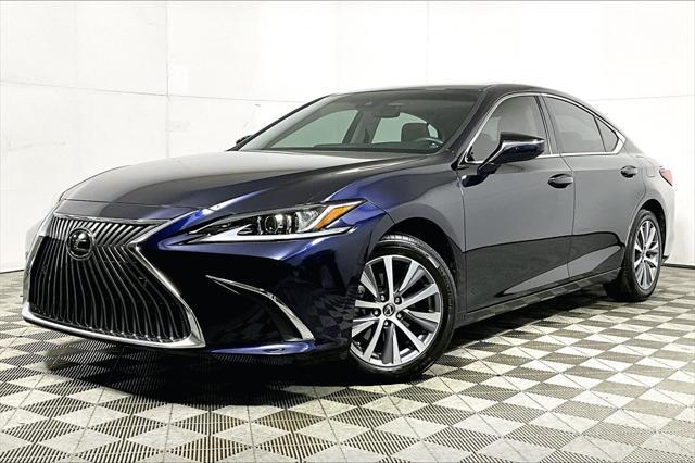 used 2020 Lexus ES 350 car, priced at $33,841