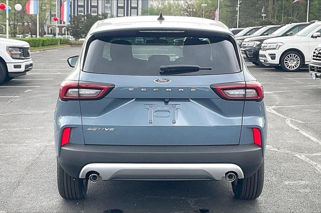 new 2025 Ford Escape car, priced at $30,645