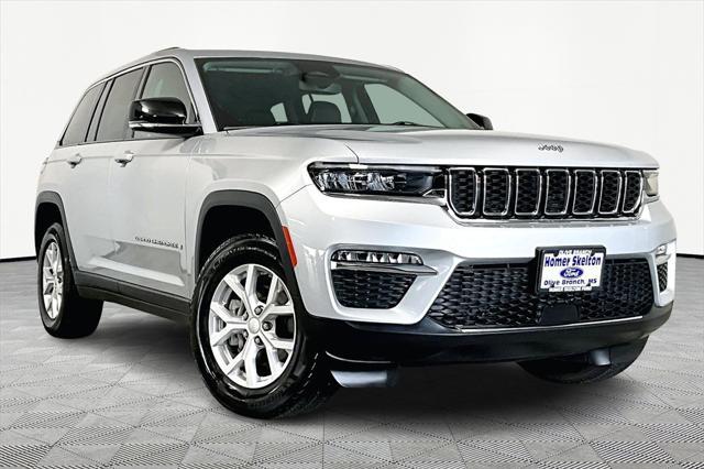 used 2023 Jeep Grand Cherokee car, priced at $35,991