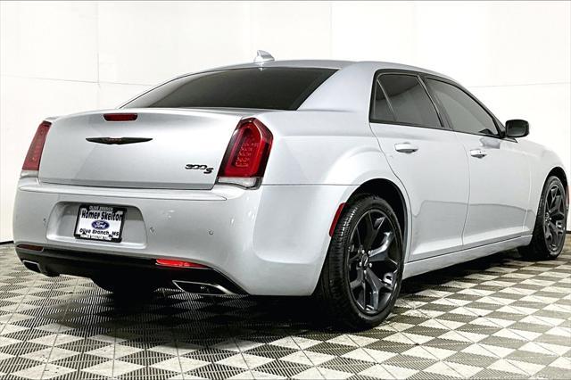 used 2021 Chrysler 300 car, priced at $23,991