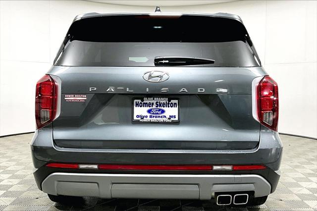 used 2024 Hyundai Palisade car, priced at $42,641