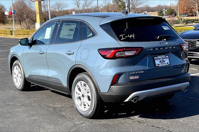 new 2025 Ford Escape car, priced at $29,140