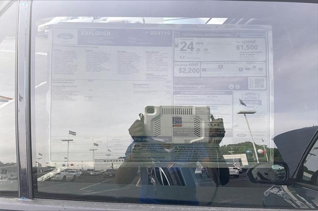 new 2025 Ford Explorer car, priced at $47,085