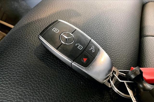 used 2021 Mercedes-Benz GLB 250 car, priced at $24,941