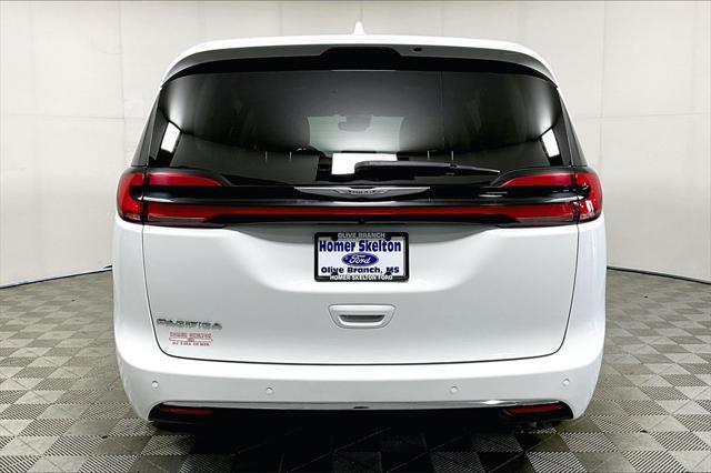 used 2022 Chrysler Pacifica car, priced at $25,241