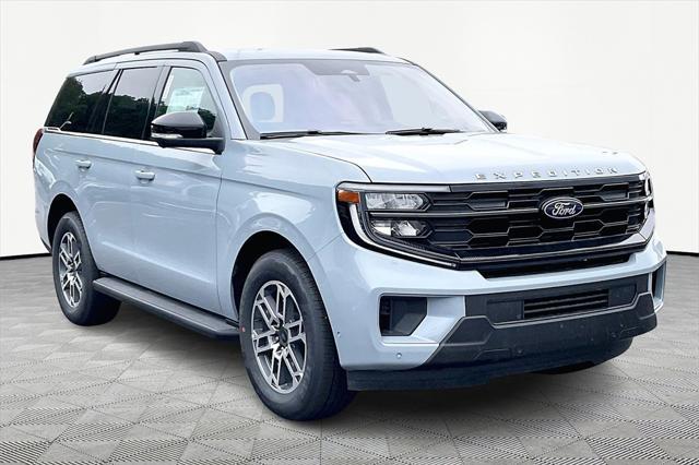 new 2025 Ford Expedition car, priced at $68,905