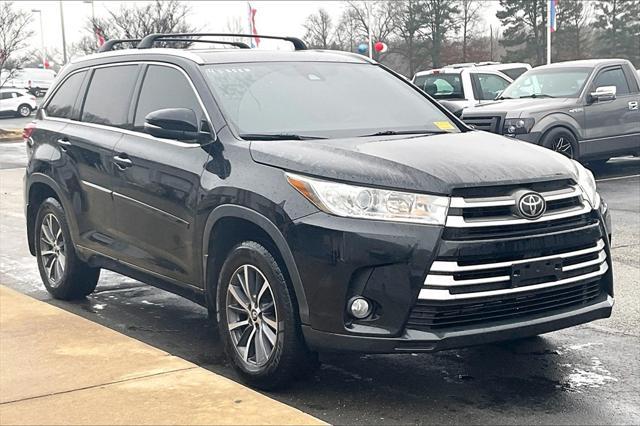 used 2018 Toyota Highlander car, priced at $22,691