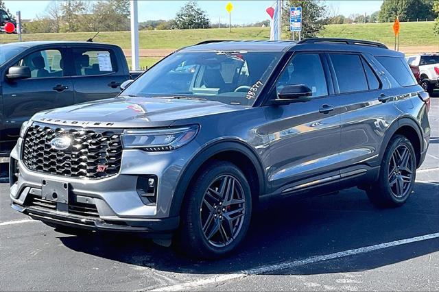 new 2025 Ford Explorer car, priced at $56,200