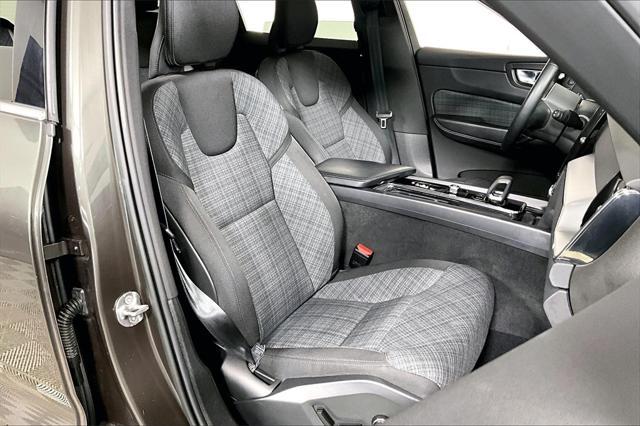 used 2022 Volvo XC60 car, priced at $35,391