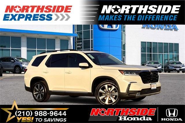 new 2025 Honda Pilot car, priced at $51,550