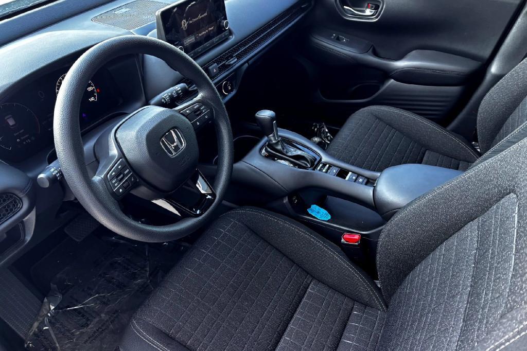 used 2025 Honda HR-V car