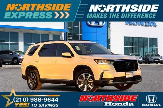 new 2025 Honda Pilot car, priced at $51,550