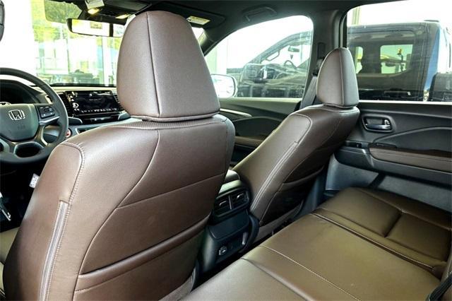 new 2025 Honda Ridgeline car, priced at $46,130
