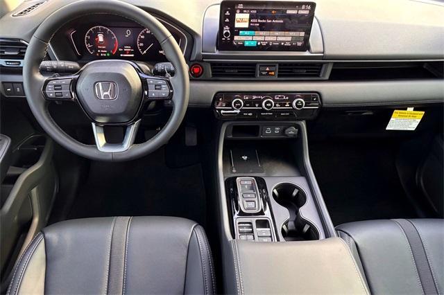 new 2025 Honda Pilot car, priced at $47,550