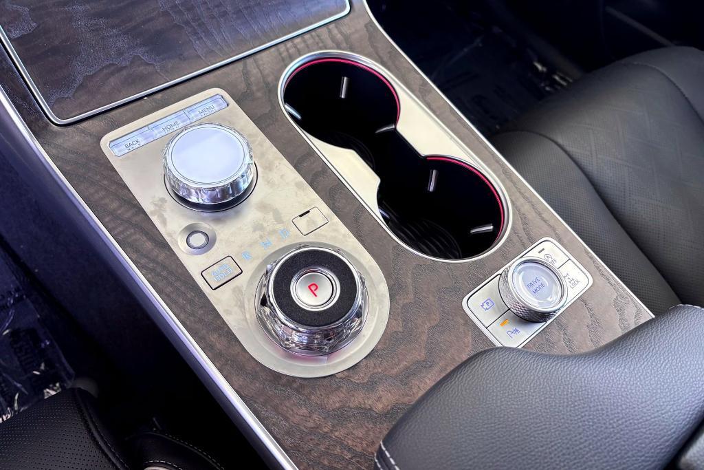 used 2025 Genesis GV80 car, priced at $62,977