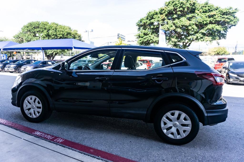 used 2020 Nissan Rogue Sport car, priced at $15,977