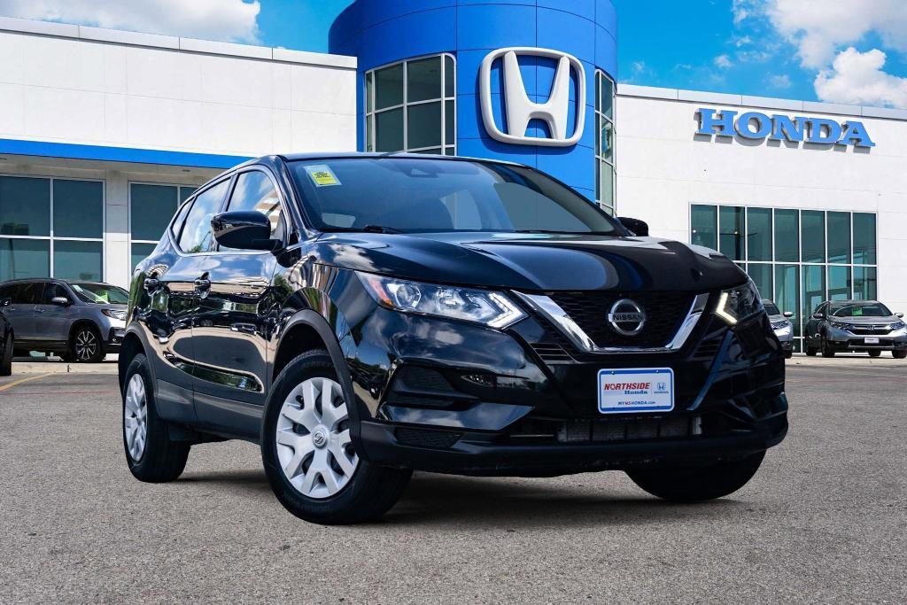 used 2020 Nissan Rogue Sport car, priced at $15,977