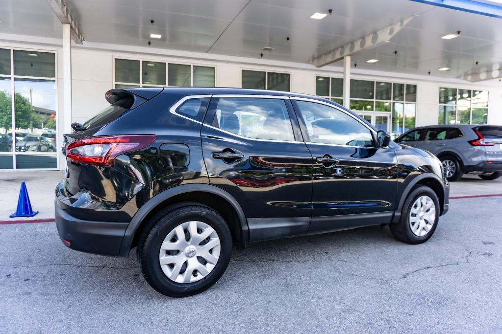 used 2020 Nissan Rogue Sport car, priced at $15,977