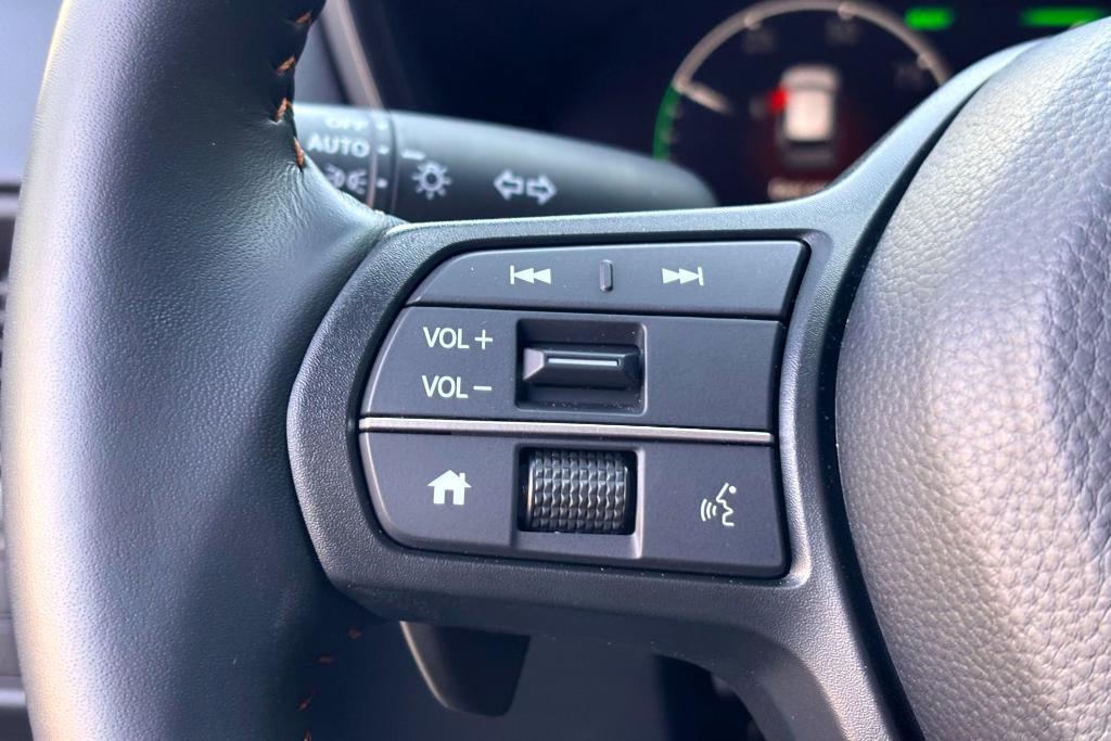 used 2025 Honda CR-V Hybrid car, priced at $41,250