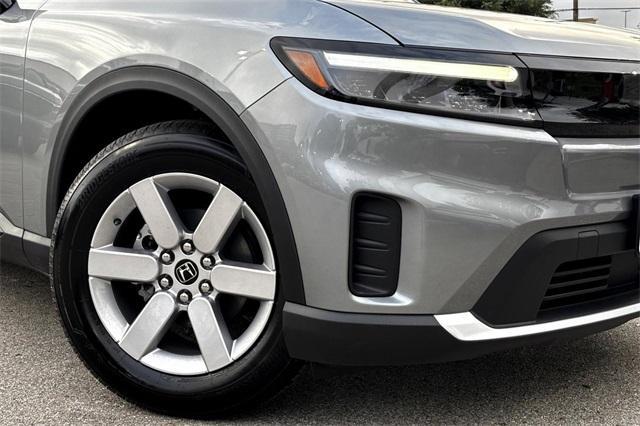new 2025 Honda Prologue car, priced at $48,850