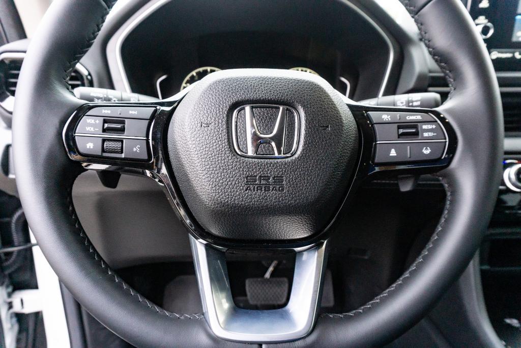 used 2025 Honda Pilot car, priced at $47,995