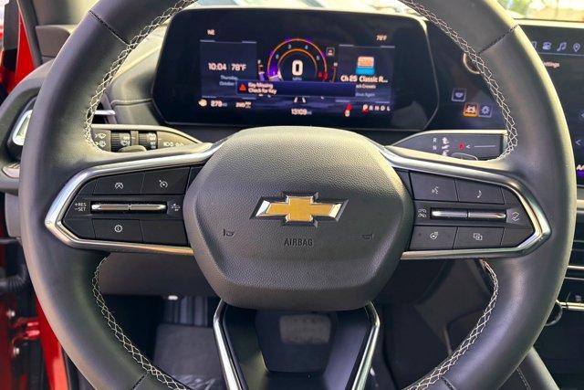 used 2025 Chevrolet Traverse car, priced at $42,977