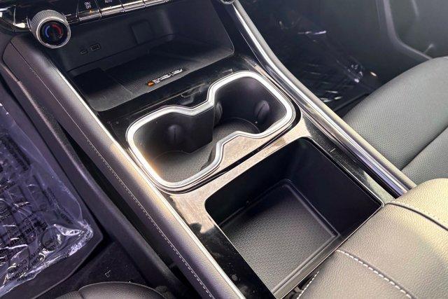 used 2025 Chevrolet Traverse car, priced at $42,977