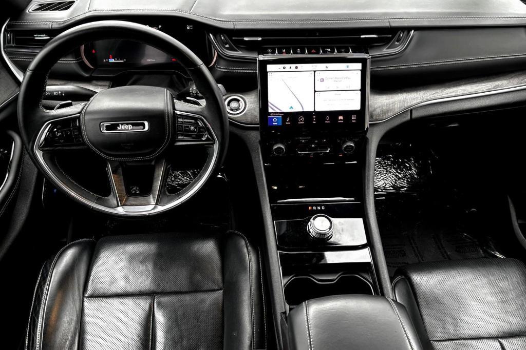 used 2022 Jeep Grand Cherokee car, priced at $29,048
