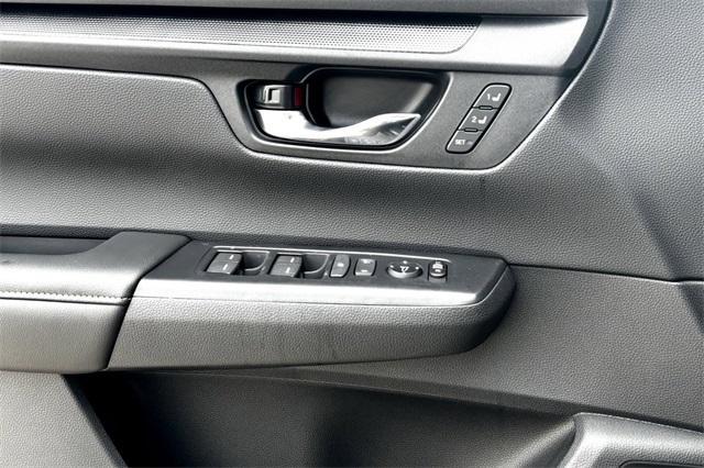 new 2025 Honda CR-V Hybrid car, priced at $39,045