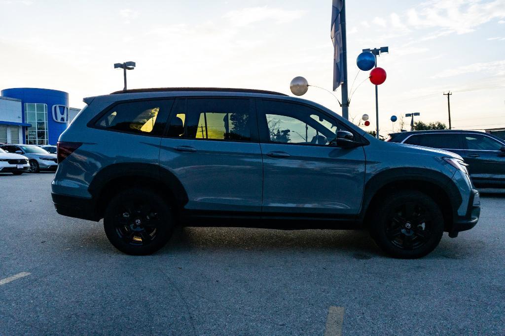 used 2022 Honda Pilot car, priced at $33,995