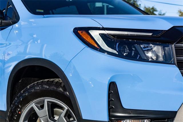 new 2025 Honda Passport car, priced at $46,850