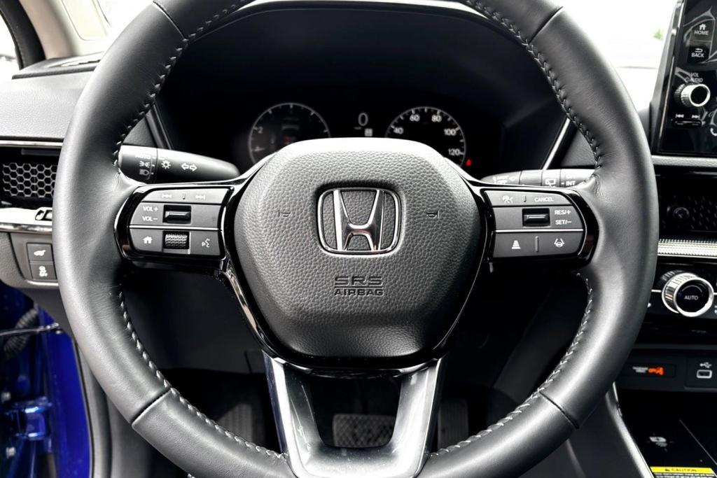 used 2025 Honda CR-V car, priced at $33,695
