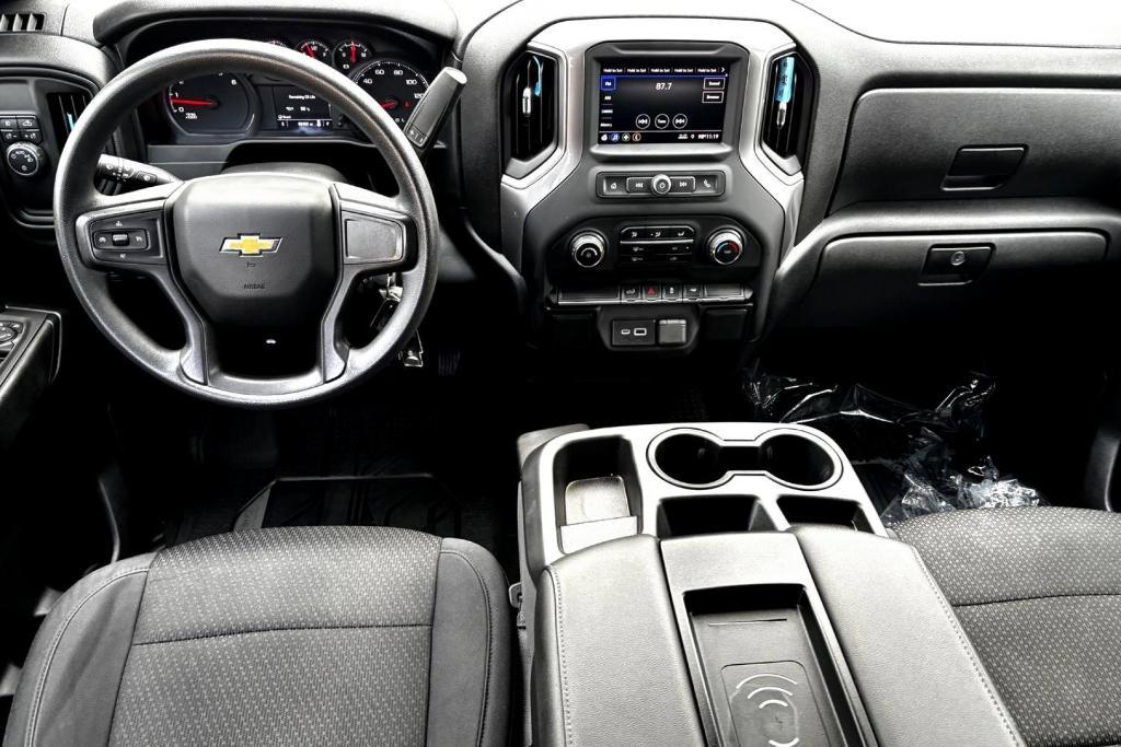 used 2021 Chevrolet Silverado 1500 car, priced at $29,977