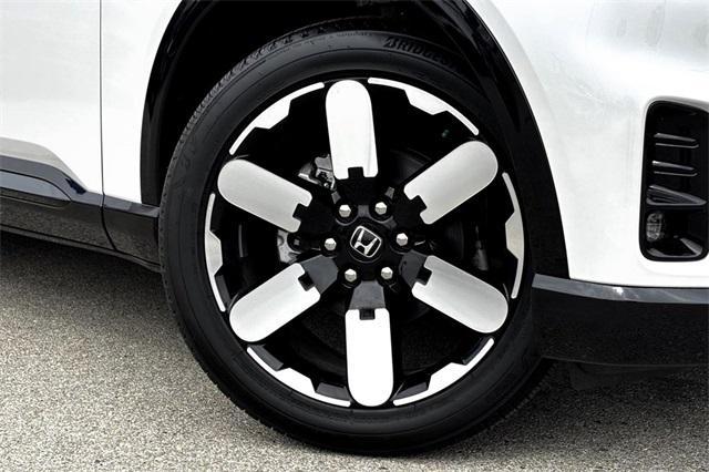new 2025 Honda Prologue car, priced at $59,805