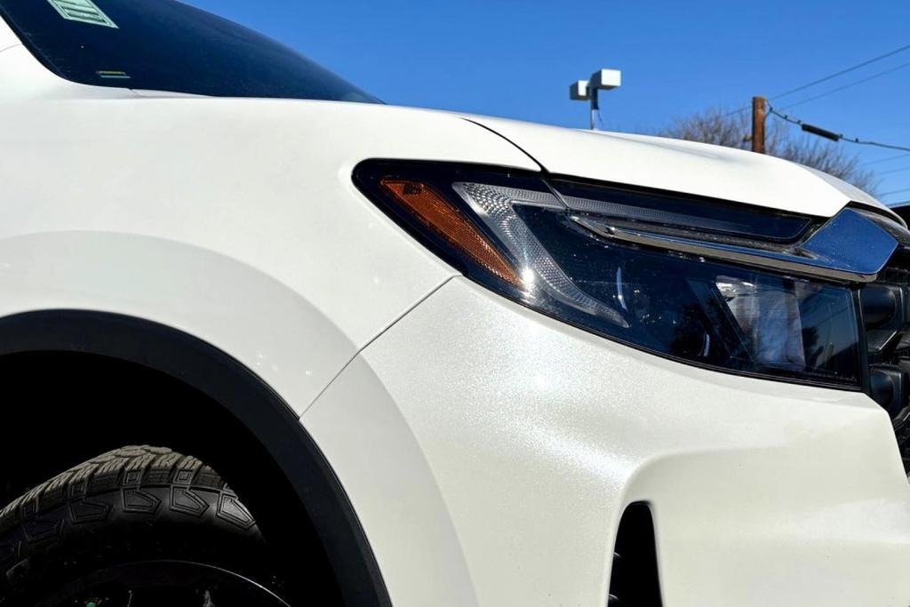used 2025 Honda Ridgeline car, priced at $43,895