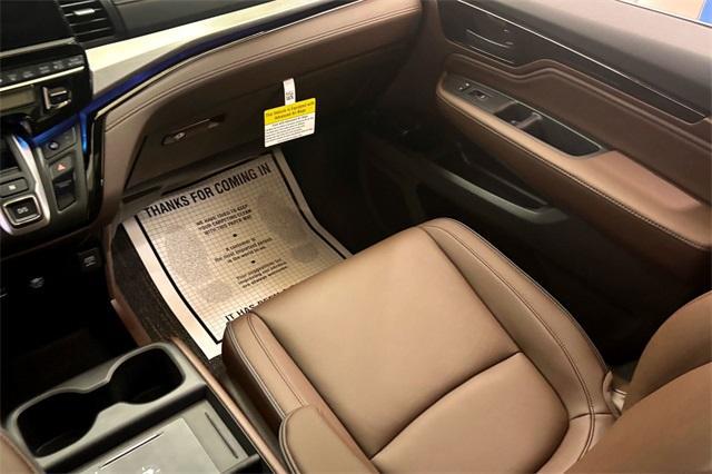 new 2026 Honda Odyssey car, priced at $49,995