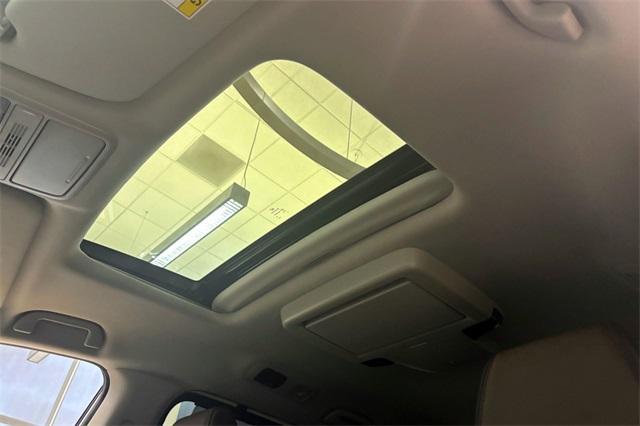 new 2026 Honda Odyssey car, priced at $49,995