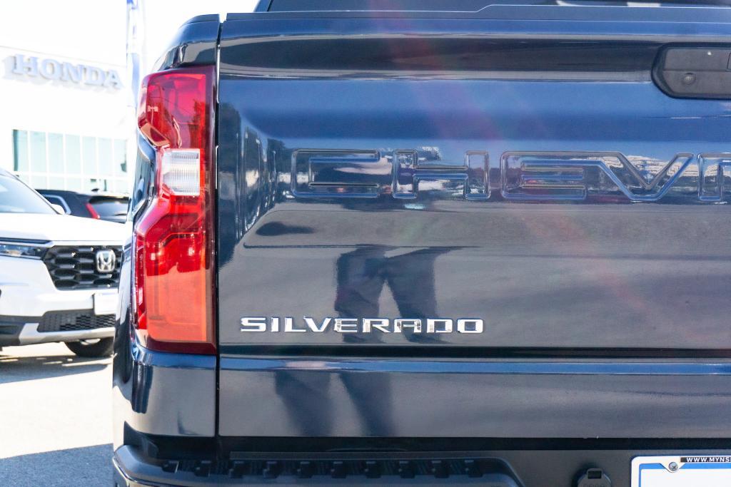 used 2021 Chevrolet Silverado 1500 car, priced at $35,995