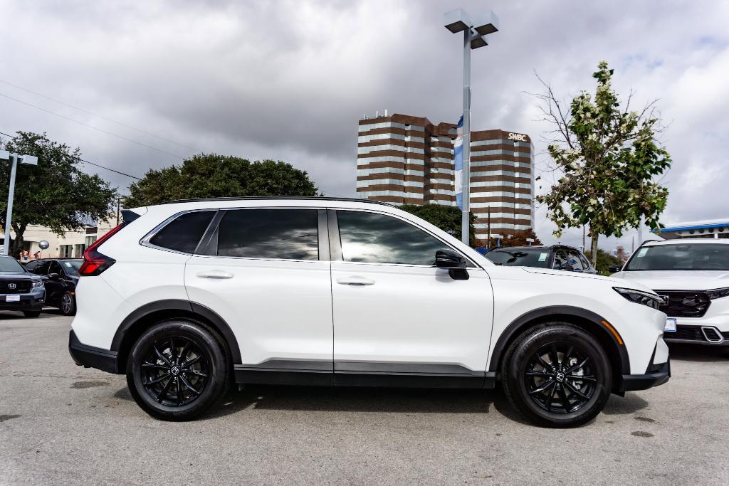 used 2025 Honda CR-V Hybrid car, priced at $36,977