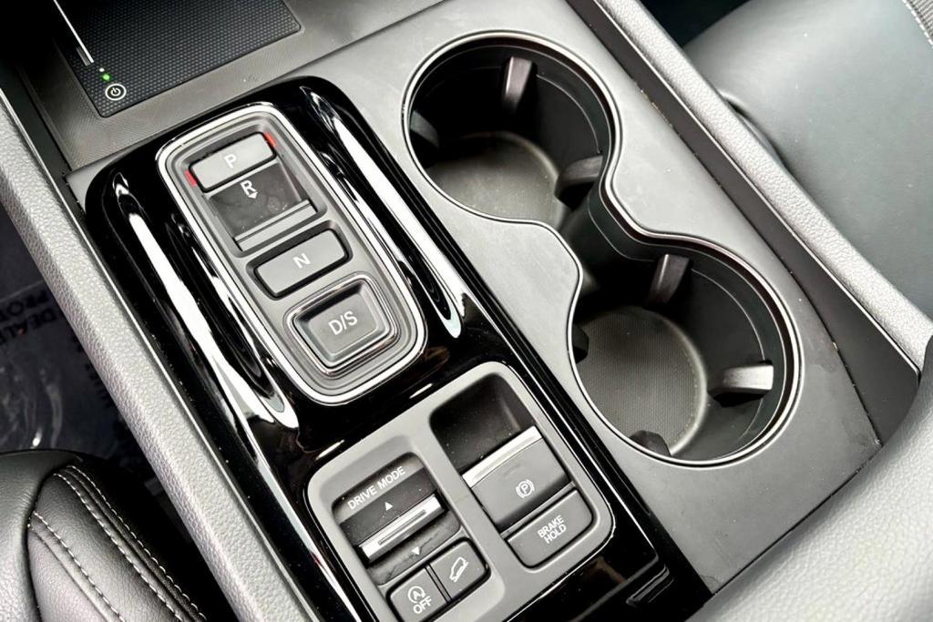 used 2024 Honda Pilot car, priced at $41,277