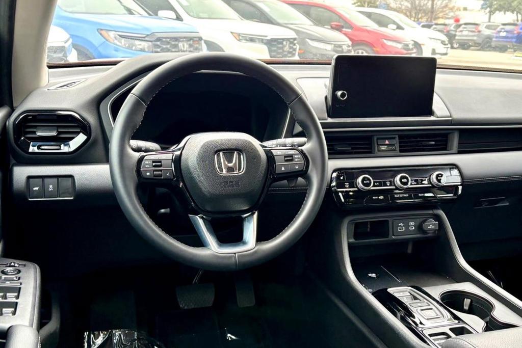 used 2024 Honda Pilot car, priced at $41,277